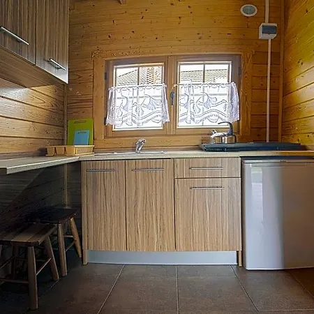 Lodge Na 102