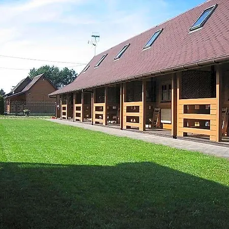 Na 102 Lodge