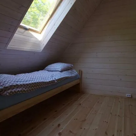 بيت خشبي Na 102 *