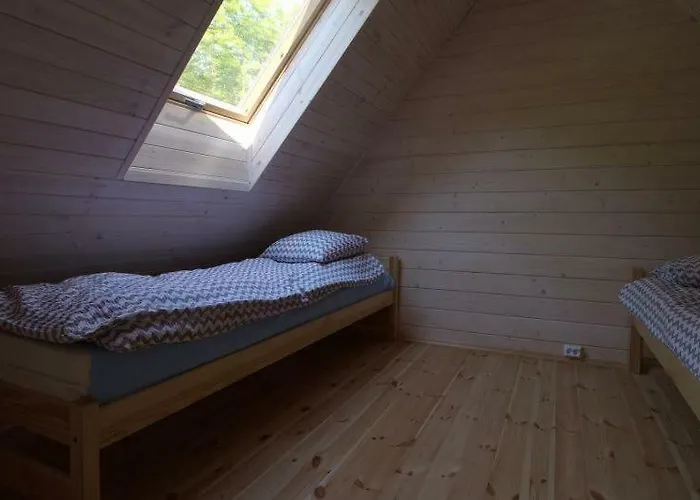 אכסניה Na 102 *